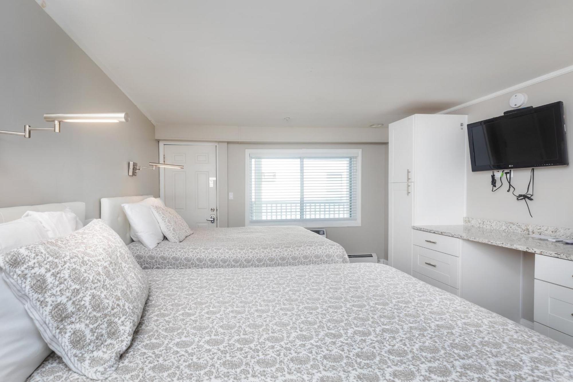 The Atlantic Motel Hampton Bagian luar foto
